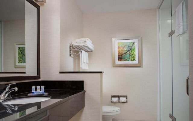 Fairfield Inn & Suites Fremont
