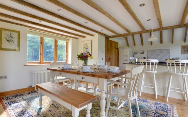 Three Oaks Barn