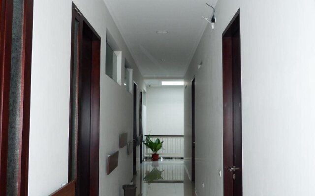 OYO 493 Permata Jingga AA 19 Boutique Syariah