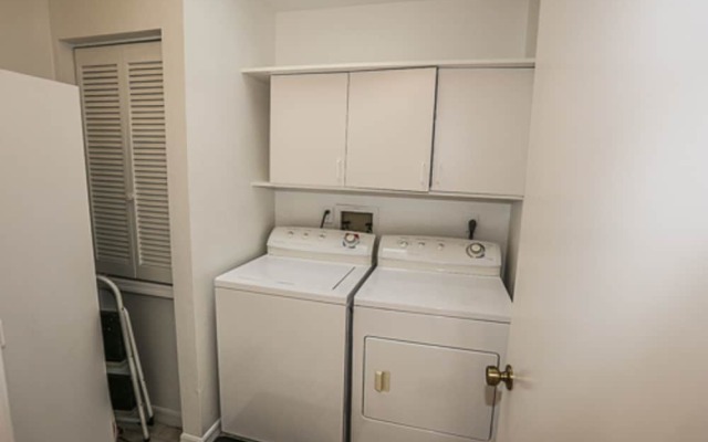 5211 Avenida Pescadora