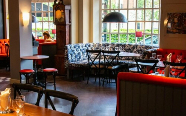 The Broadway Hotel