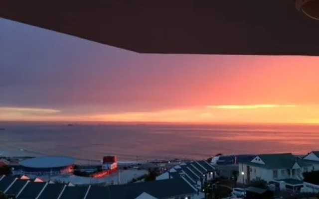 Brookes Hill Suites unit 262