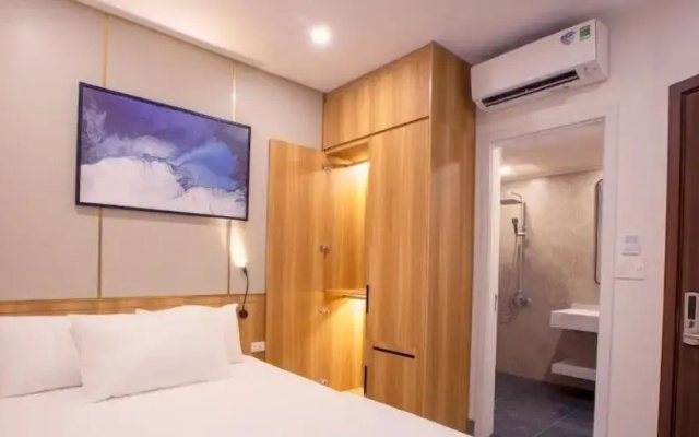 Elysees Hotel