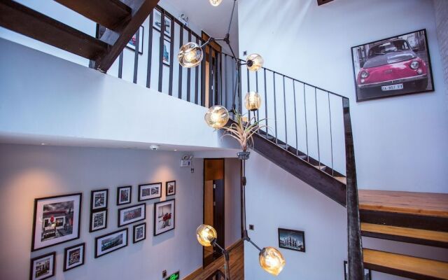 Maan Coco Travelling Boutique Inn