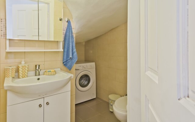 City Center Apartment