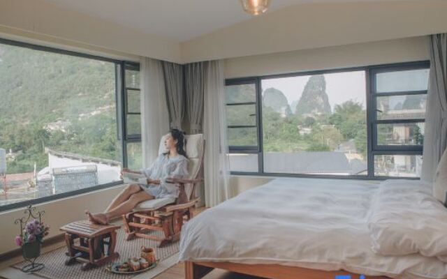 Range Rover Court Hotel (Yulonghe Branch in Yangshuo)