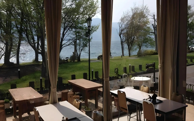 Towadako Lakeside Hotel