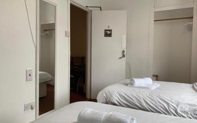 St Annes Road Guest House