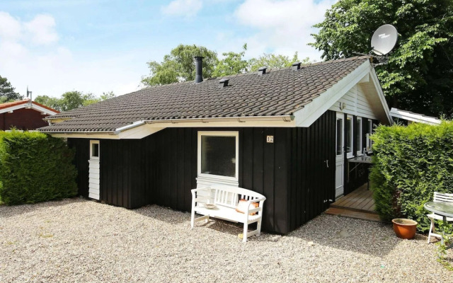 4 Person Holiday Home in Follenslev-by Traum
