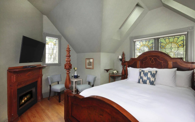 Grape Leaf Inn