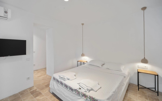 Kaya Guest House