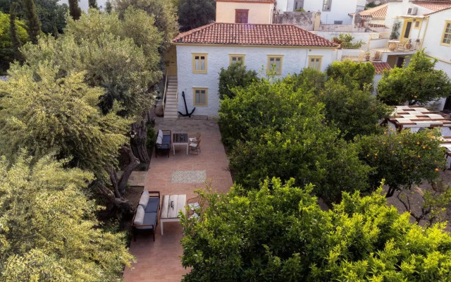 Rafalias Mansion