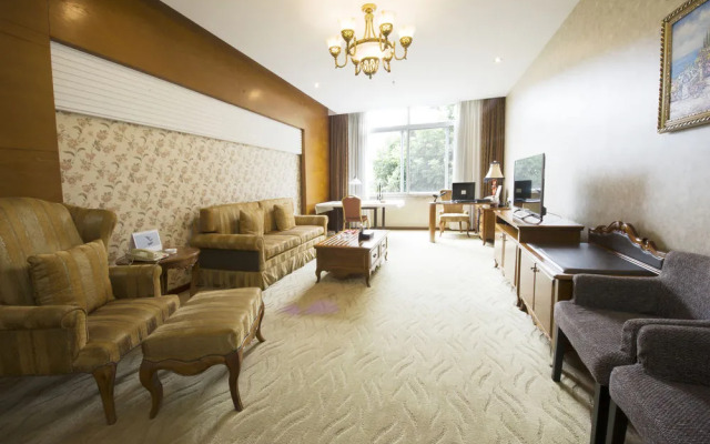 Chengdu Chengfei Grand Hotel