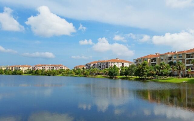 Florida Hideaway at Vista Cay