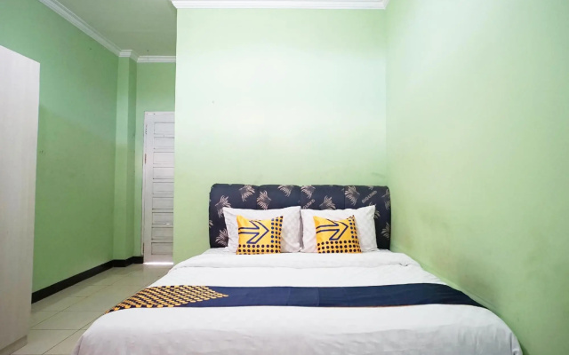 Spot On 2729 Marzan Syariah Guest House – Guest Rooms – Balikpapan