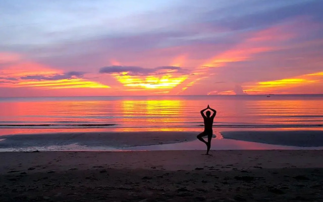 Arkadia Beach Resort by RedDoorz