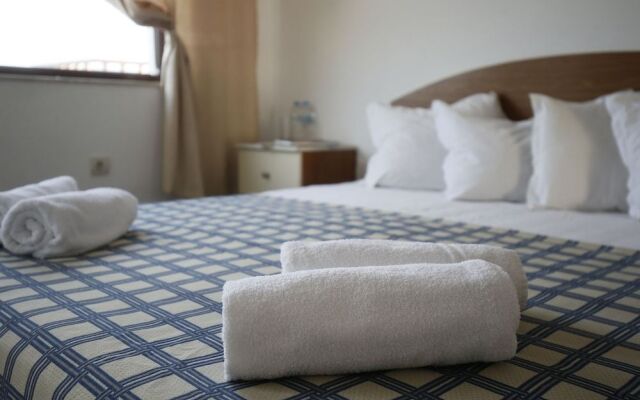 Hotel Corona by Asteri Hotels