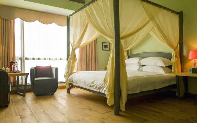 Hairong Yisheng Hotel