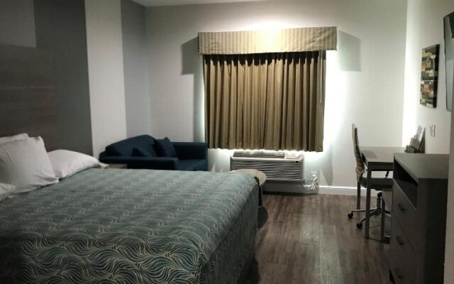 Grand Villa Inn & Suites - Humble