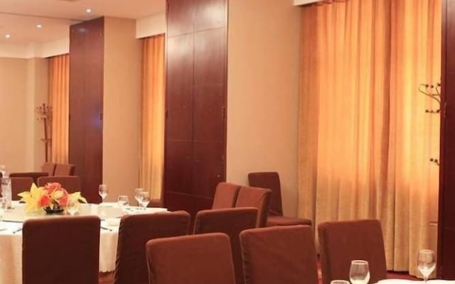 Wuhan Jiutong Haiyuan Hotel