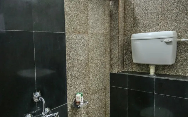 Oyo 3603 White Pearl Hotel