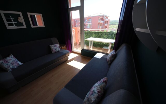 Menada Sunny Day 6 Apartments