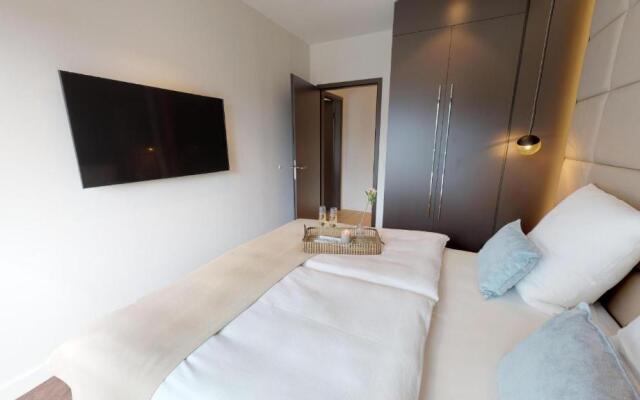White Pearl Apartment 3.03