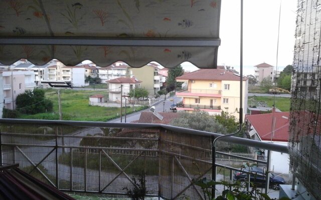 Apartment With 2 Bedrooms in Leptokarya, With Wonderful sea View, Encl