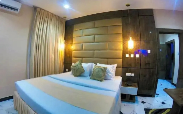 Grand Orchid Hotel