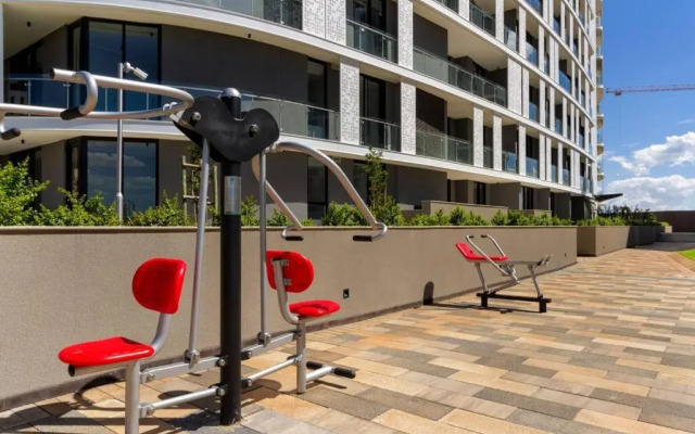 Alimama Spaces: the Pinnacle Ellipse