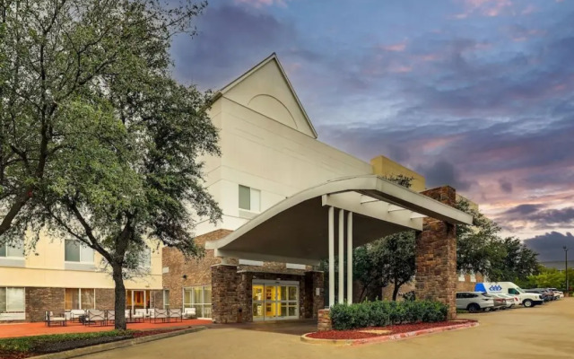 Las Colinas Inn Irving, SureStay Collection by Best Western