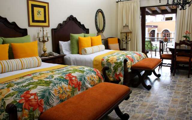 Hacienda Encantada Resort & Residences