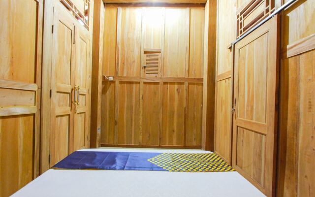 SPOT ON 2211 Rumah Singgah 007wijaya