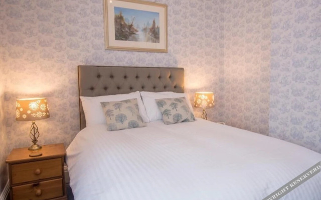 Forest Side Guesthouse