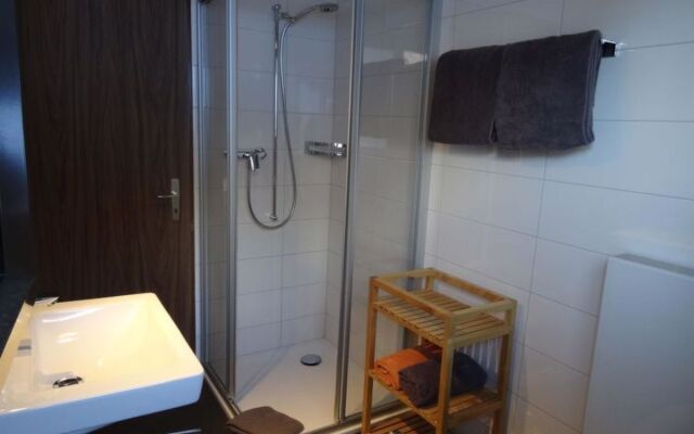 Apartments Carmena 37833