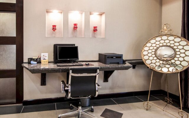 Redgate Beach Escape