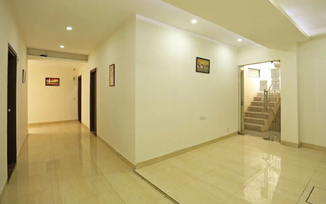 OYO 8497 near Delhi Airport