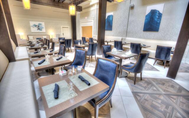 Doubletree Suites by Hilton at The Battery Atlanta