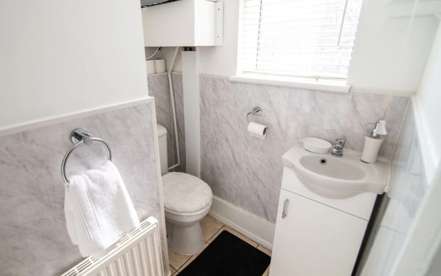4br-7guests-freeparking-garden-wifi