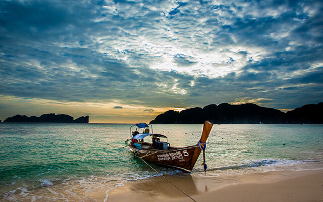 Paradise Resort PHI PHI