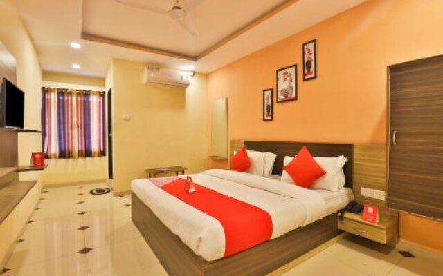 OYO 11867 Hotel Nilkanth Inn