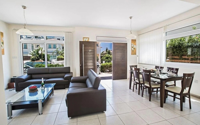 Villa Merly AQ Dv27