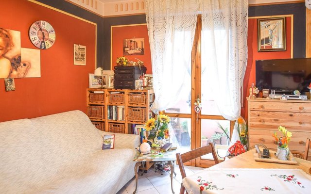 Amazing Apartment in Lucca With Wifi and 1 Bedrooms