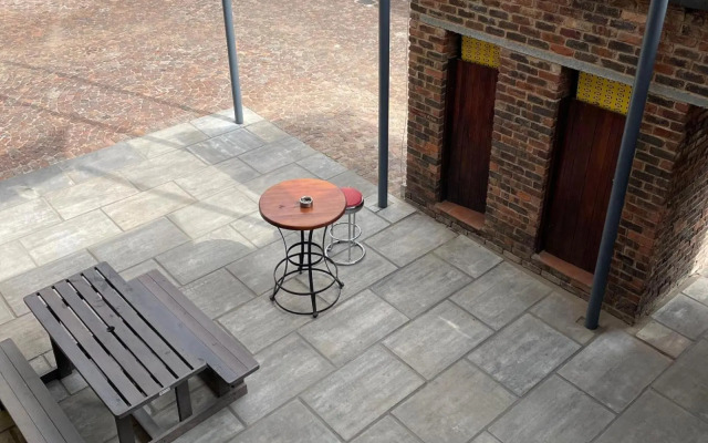 Africa Footprints Lodge Kempton Park