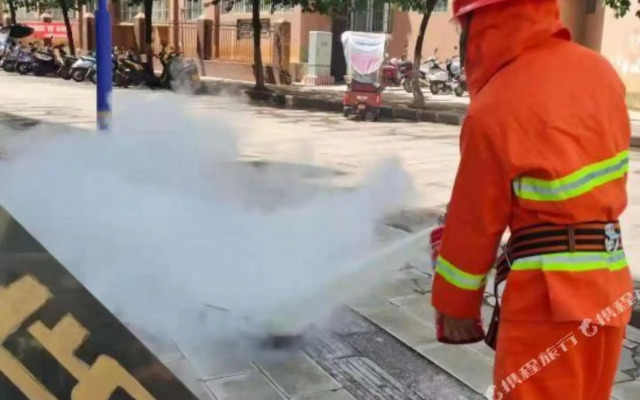 Leading Show Business Hotel