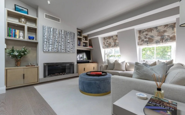 Cornwall Gardens Xxiii by Onefinestay