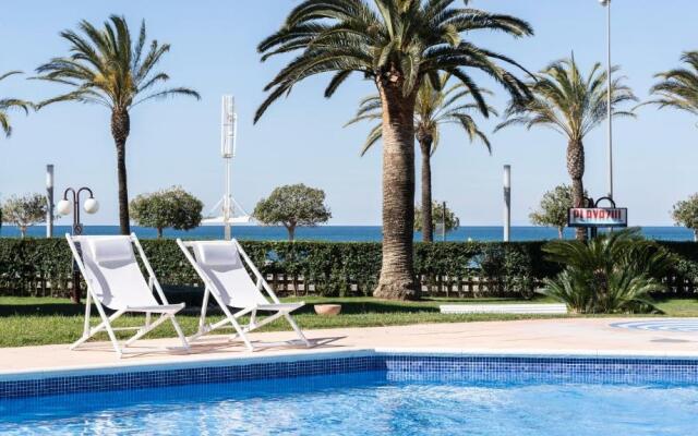 CAMBRILS BEACH 1a Línea