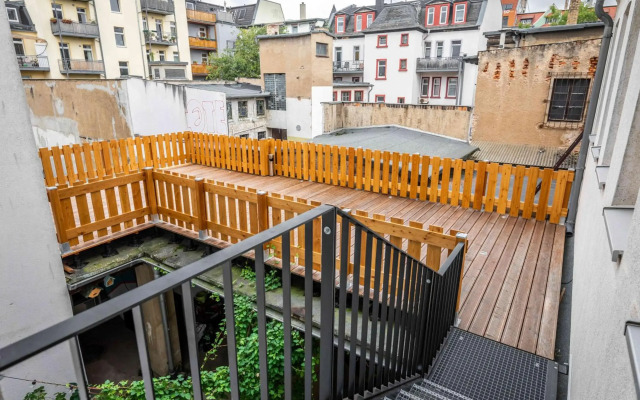 Großer Terrassentraum in Klein Venedig