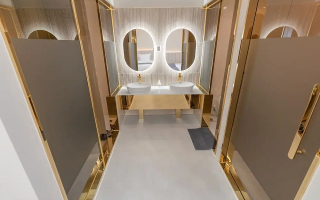 SeoMyeon Denvasta Central Hotel