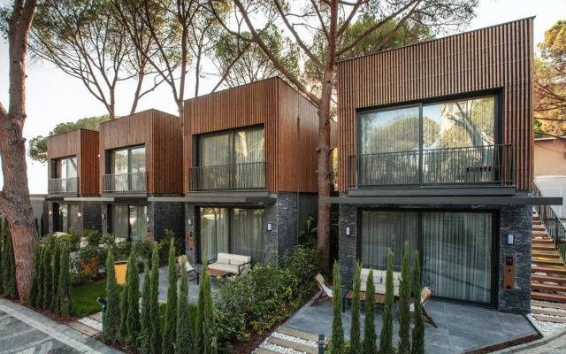 Unique Life Style Hotel